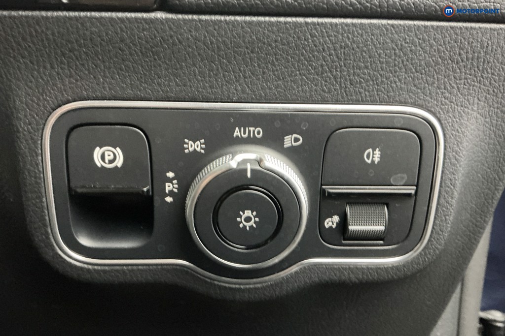 Mercedes-Benz GLA Amg Line Automatic Petrol SUV - Stock Number (1624283) - 26th supplementary image