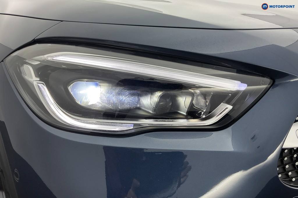 Mercedes-Benz GLA Amg Line Automatic Petrol SUV - Stock Number (1624283) - 32nd supplementary image