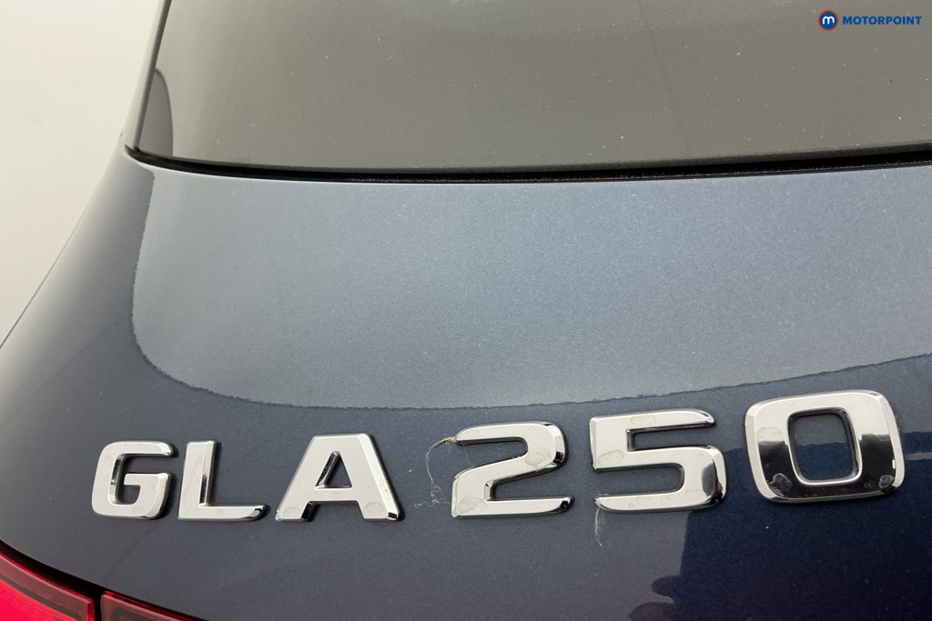 Mercedes-Benz GLA Amg Line Automatic Petrol SUV - Stock Number (1624283) - 34th supplementary image