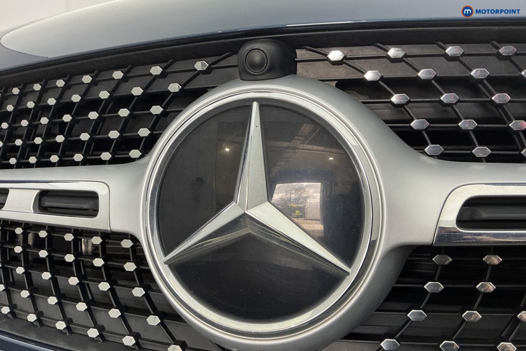 Mercedes-Benz GLA Amg Line Automatic Petrol SUV - Stock Number (1624283) - 35th supplementary image