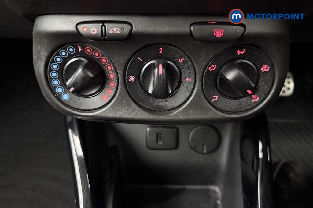 Vauxhall Adam Energised Manual Petrol Hatchback - Stock Number (1624296) - 9th supplementary image