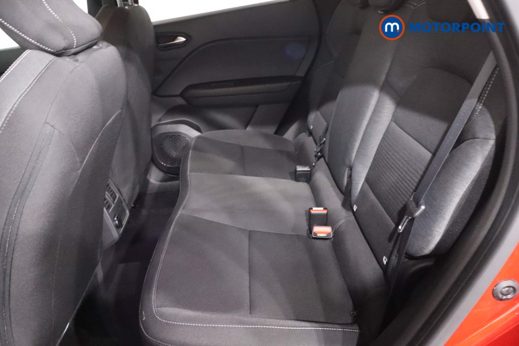 Renault Captur Iconic Manual Diesel SUV - Stock Number (1624461) - 5th supplementary image