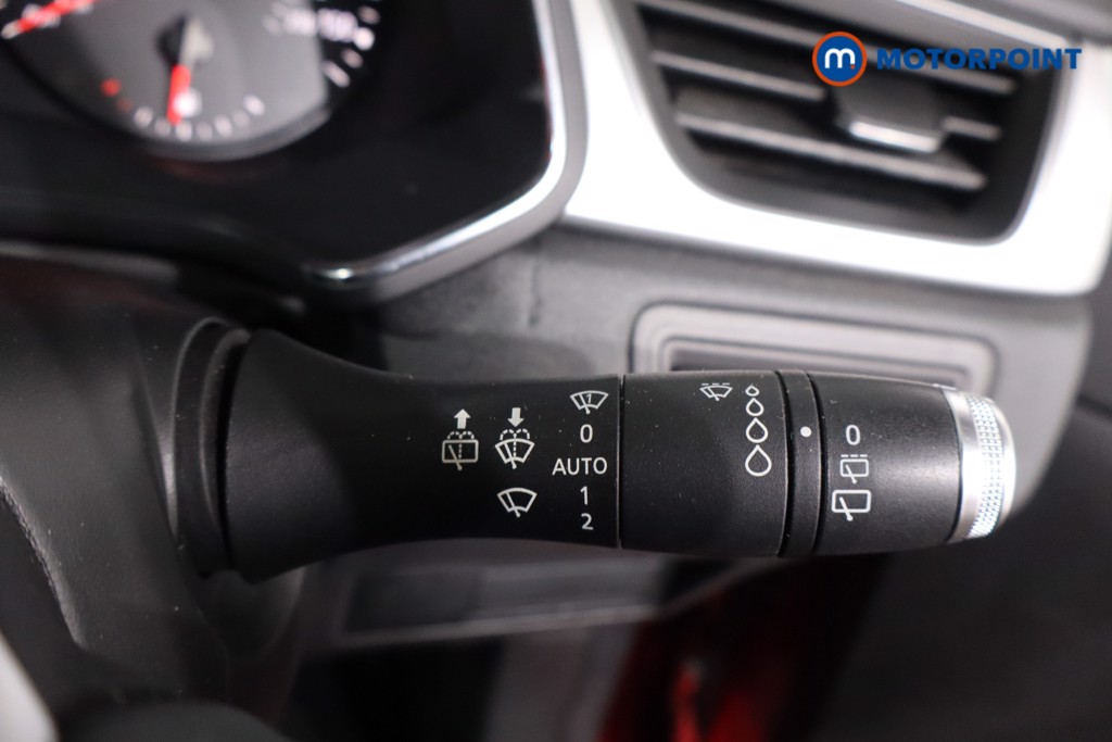 Renault Captur Iconic Manual Diesel SUV - Stock Number (1624461) - 15th supplementary image