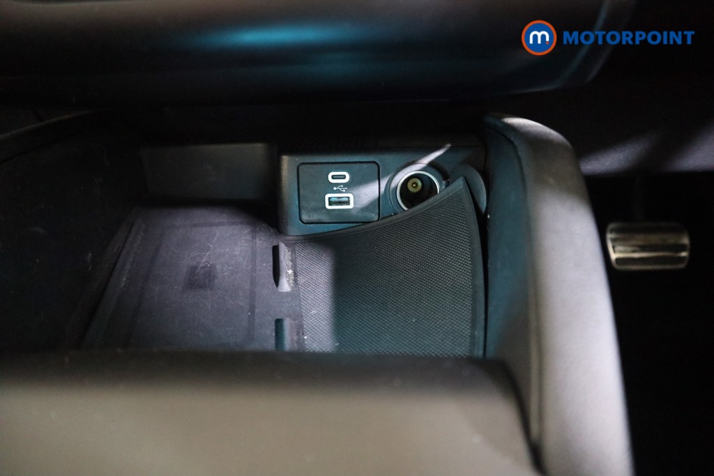 Ford Kuga St-Line First Edition Automatic Diesel SUV - Stock Number (1624644) - 9th supplementary image