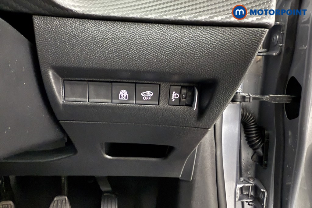 Peugeot 208 Allure Manual Petrol Hatchback - Stock Number (1624783) - 13th supplementary image