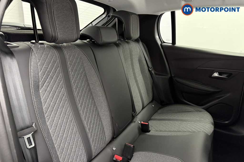 Peugeot 208 Allure Manual Petrol Hatchback - Stock Number (1624783) - 17th supplementary image
