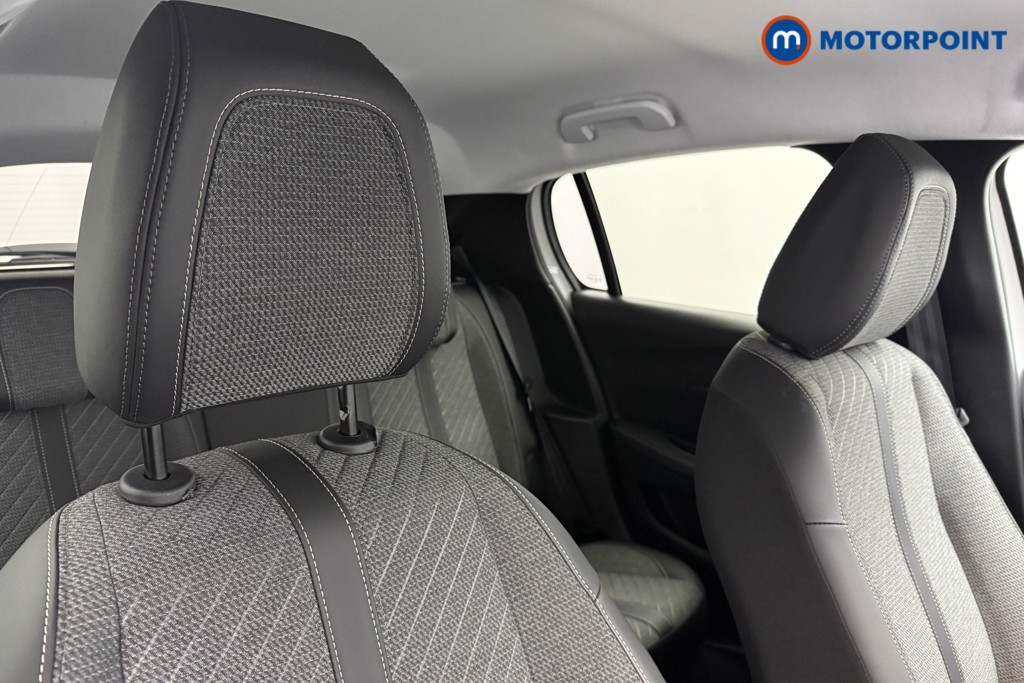 Peugeot 208 Allure Manual Petrol Hatchback - Stock Number (1624817) - 19th supplementary image