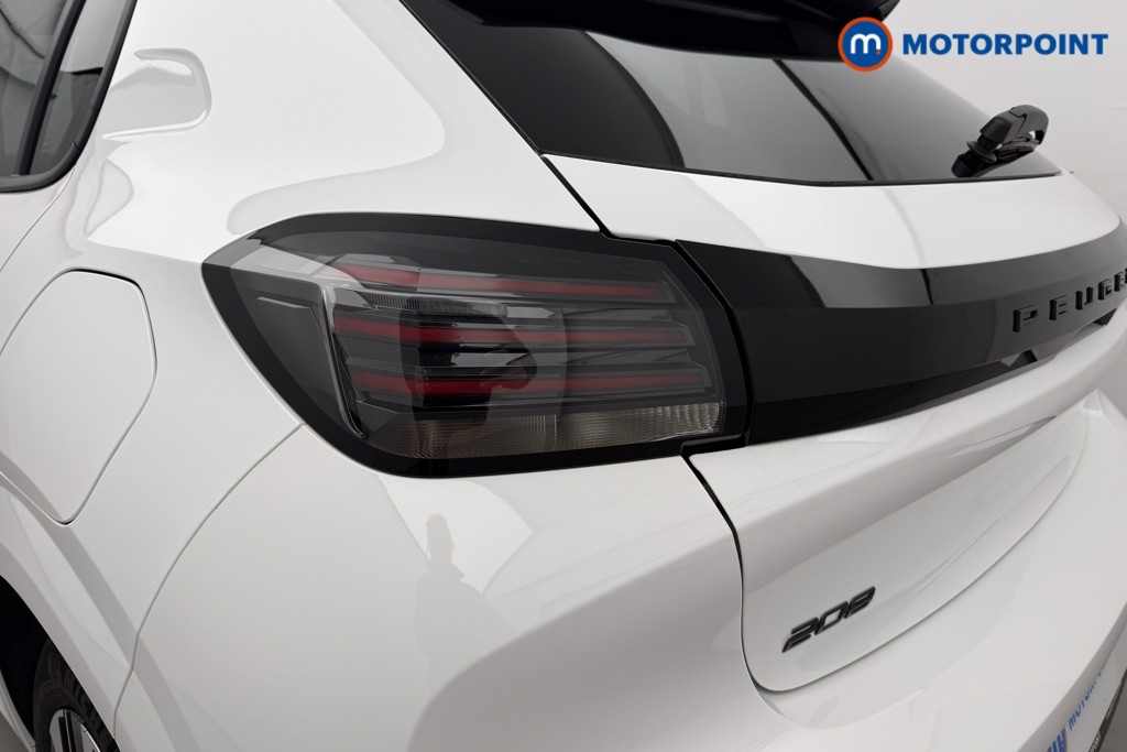 Peugeot 208 Allure Manual Petrol Hatchback - Stock Number (1624817) - 24th supplementary image