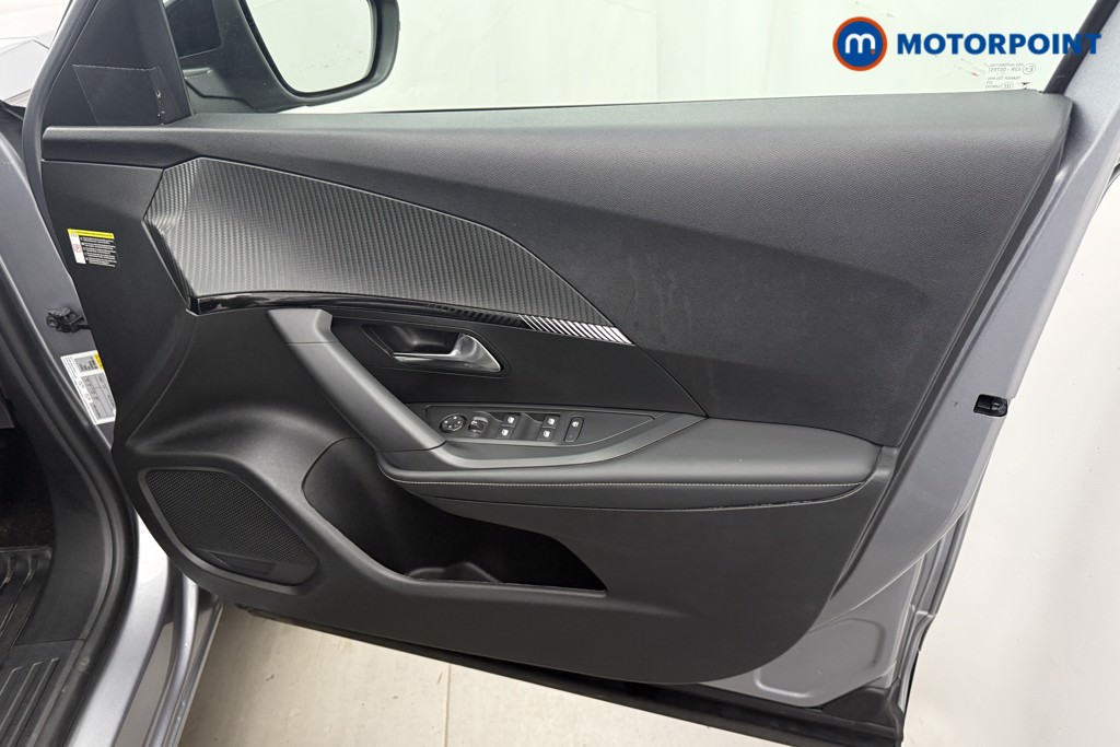 Peugeot 2008 Allure Automatic Petrol SUV - Stock Number (1625020) - 17th supplementary image