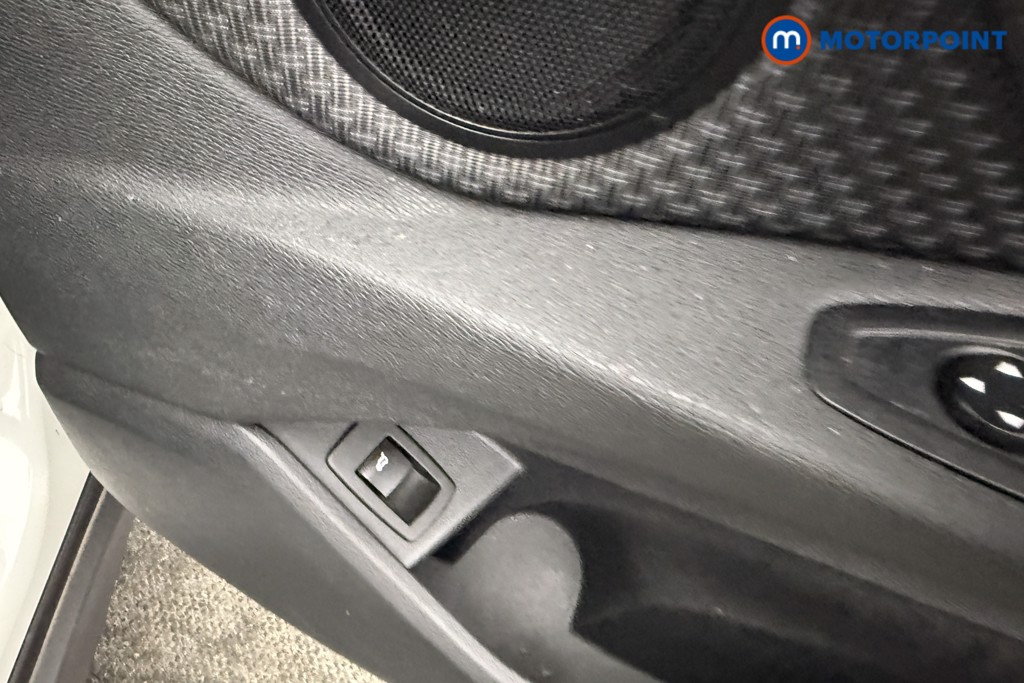 BMW X1 SE Automatic Diesel SUV - Stock Number (1625312) - 13th supplementary image