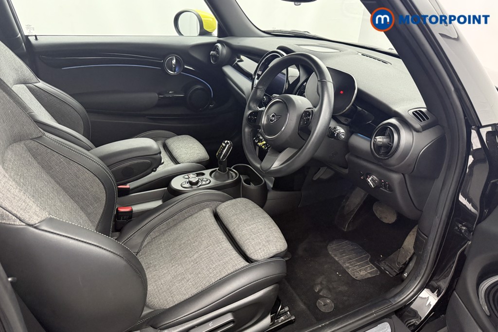 Mini Hatchback Cooper S Level 2 Automatic Electric Hatchback - Stock Number (1625522) - 1st supplementary image