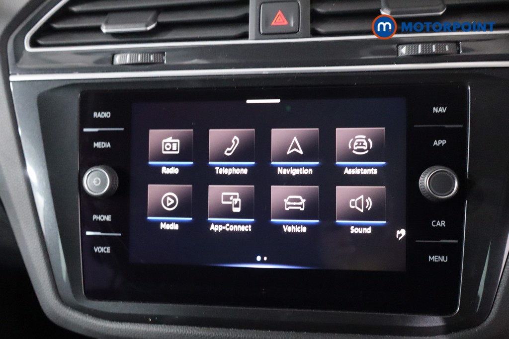 Volkswagen Tiguan R-Line Automatic Petrol SUV - Stock Number (1625790) - 2nd supplementary image