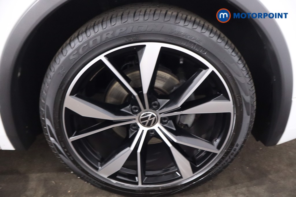 Volkswagen Tiguan R-Line Automatic Petrol SUV - Stock Number (1625790) - 9th supplementary image
