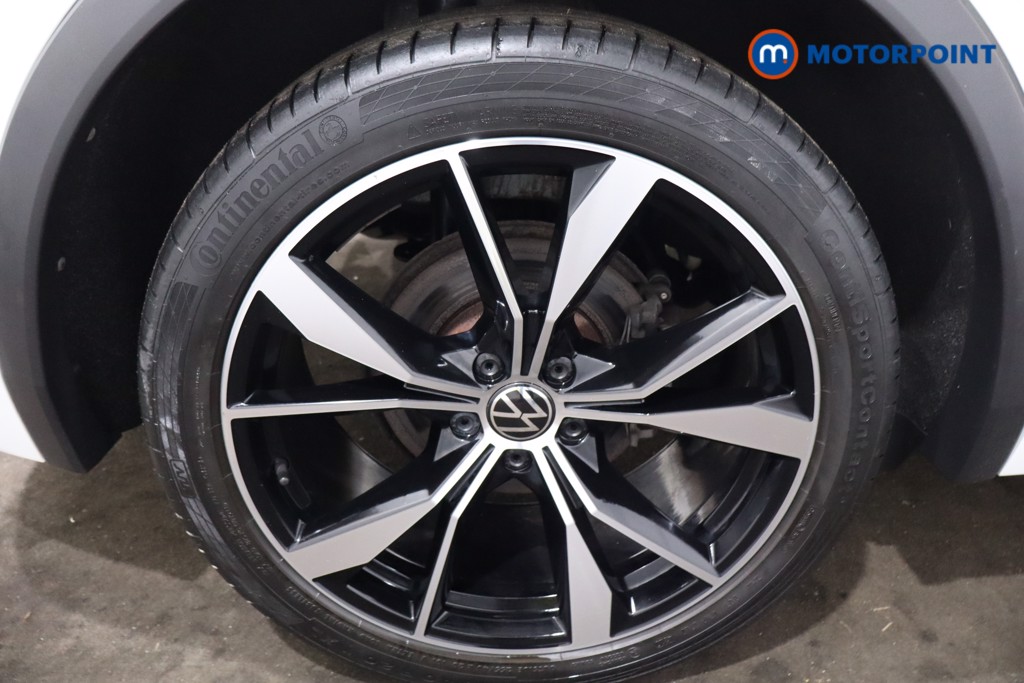 Volkswagen Tiguan R-Line Automatic Petrol SUV - Stock Number (1625790) - 10th supplementary image