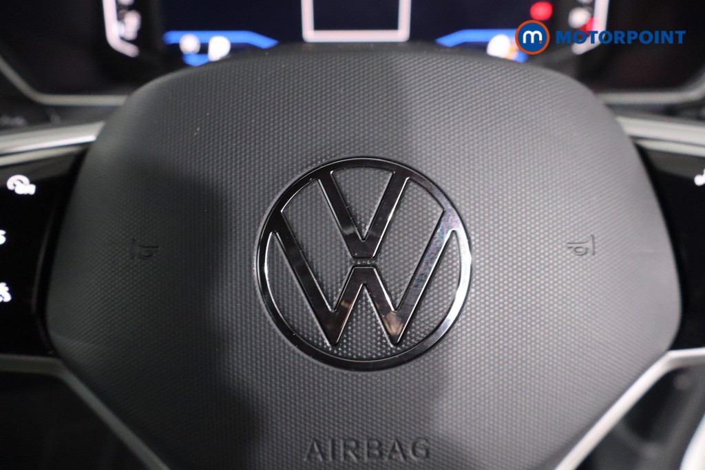 Volkswagen Tiguan R-Line Automatic Petrol SUV - Stock Number (1625790) - 13th supplementary image