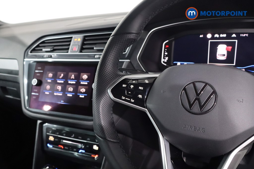 Volkswagen Tiguan R-Line Automatic Petrol SUV - Stock Number (1625790) - 25th supplementary image