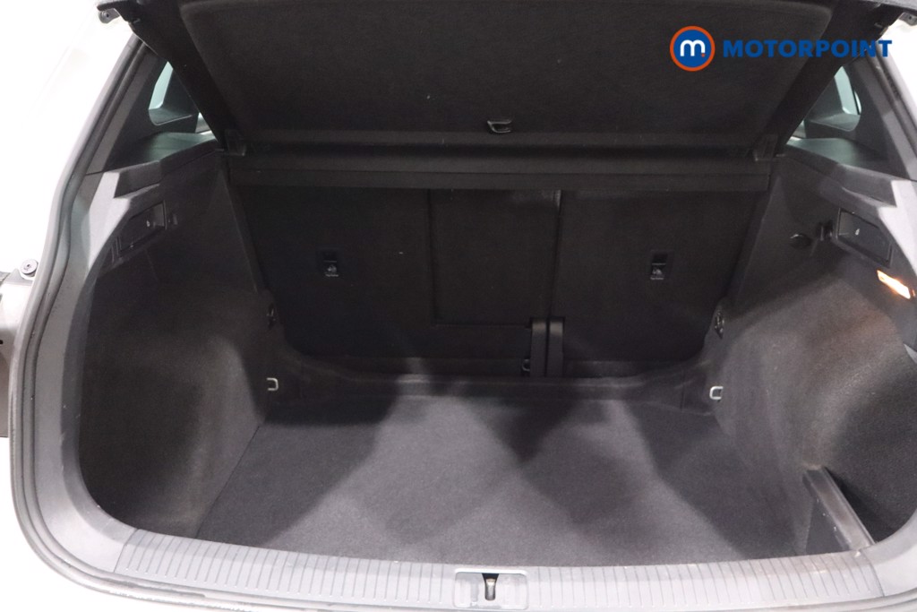 Volkswagen Tiguan R-Line Automatic Petrol SUV - Stock Number (1625790) - 44th supplementary image