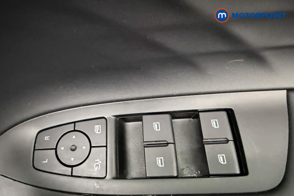 Mg Motor Uk HS Trophy Automatic Petrol Plug-In Hybrid SUV - Stock Number (1625846) - 20th supplementary image