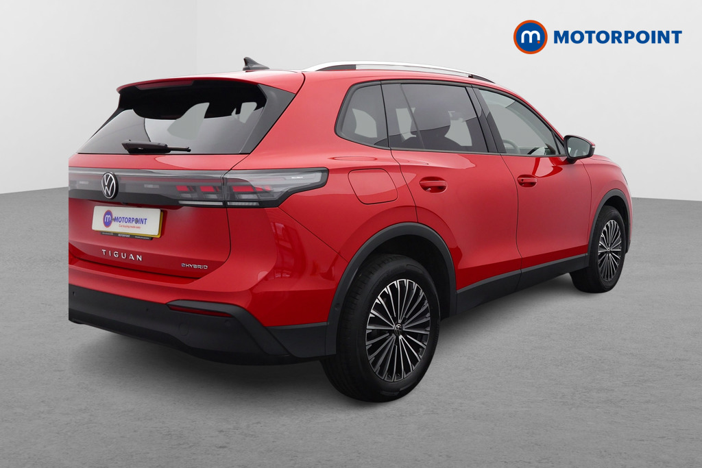 Volkswagen Tiguan Match Automatic Petrol Plug-In Hybrid SUV - Stock Number (1626079) - Drivers side rear corner
