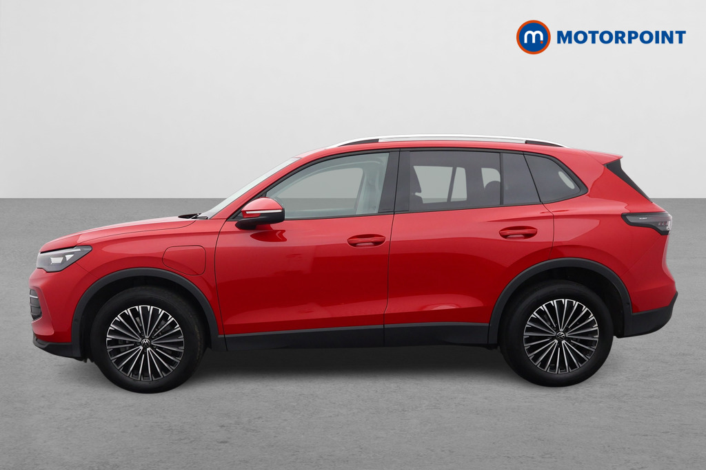 Volkswagen Tiguan Match Automatic Petrol Plug-In Hybrid SUV - Stock Number (1626079) - Passenger side