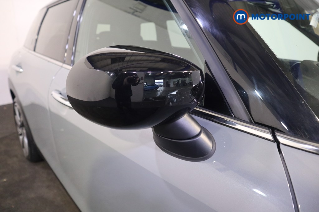 Mini Clubman Cooper Exclusive Automatic Petrol Estate - Stock Number (1626109) - 36th supplementary image