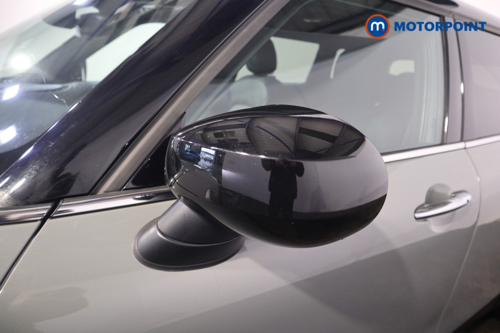 Mini Clubman Cooper Exclusive Automatic Petrol Estate - Stock Number (1626109) - 37th supplementary image