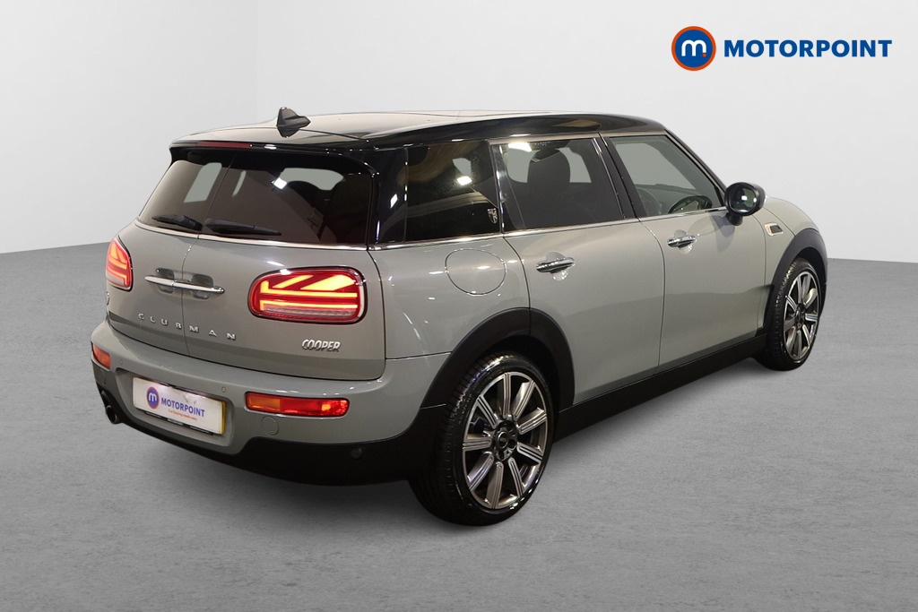 Mini Clubman Cooper Exclusive Automatic Petrol Estate - Stock Number (1626109) - Drivers side rear corner