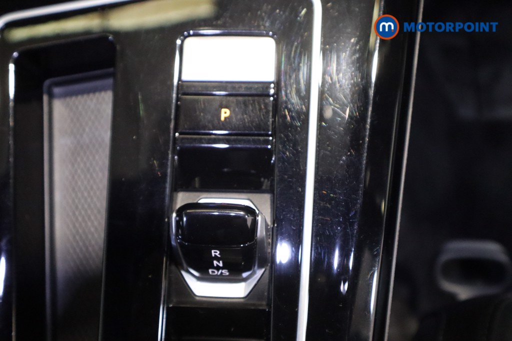 Volkswagen Golf GTD Automatic Diesel Hatchback - Stock Number (1626110) - 5th supplementary image