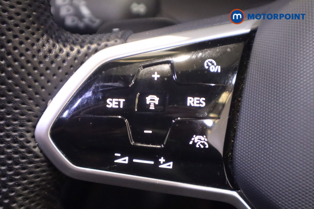 Volkswagen Golf GTD Automatic Diesel Hatchback - Stock Number (1626110) - 18th supplementary image