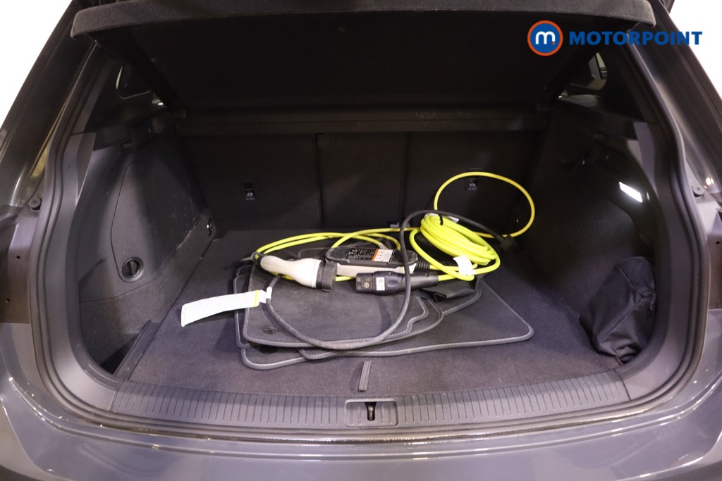 Volkswagen Tiguan Black Edition Automatic Petrol Plug-In Hybrid SUV - Stock Number (1626120) - 8th supplementary image