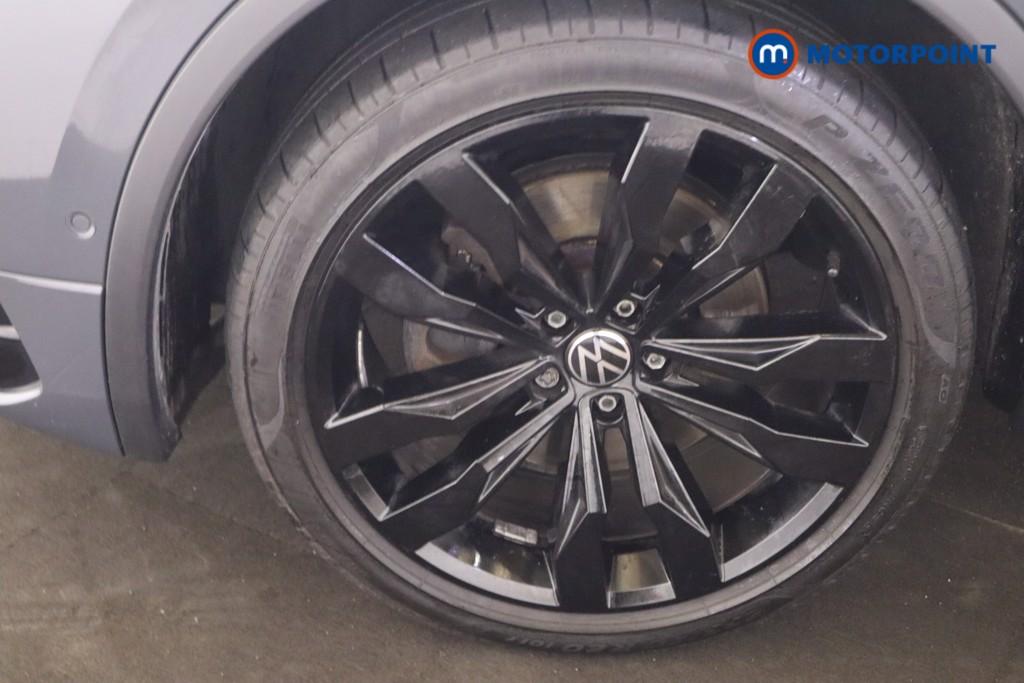 Volkswagen Tiguan Black Edition Automatic Petrol Plug-In Hybrid SUV - Stock Number (1626120) - 10th supplementary image