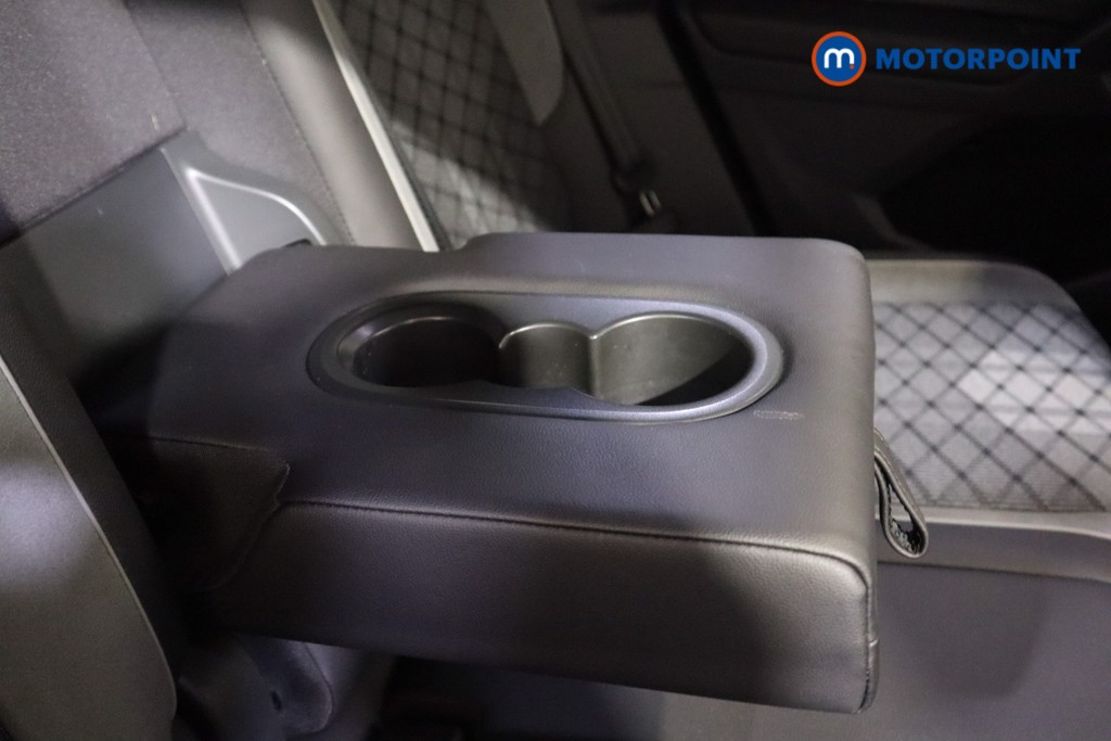 Volkswagen Tiguan Black Edition Automatic Petrol Plug-In Hybrid SUV - Stock Number (1626120) - 26th supplementary image