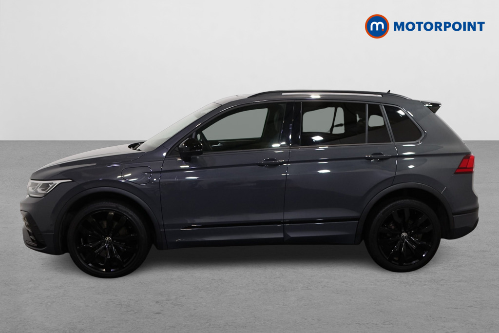 Volkswagen Tiguan Black Edition Automatic Petrol Plug-In Hybrid SUV - Stock Number (1626120) - Passenger side