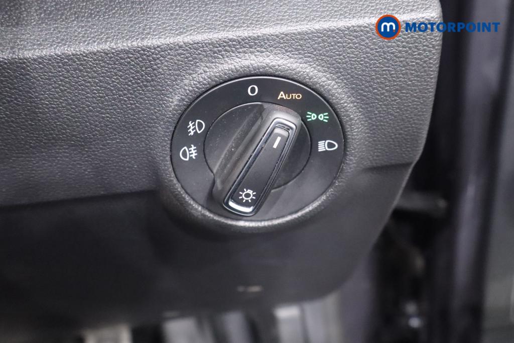 Volkswagen T-Roc Active Automatic Petrol Convertible - Stock Number (1626132) - 9th supplementary image