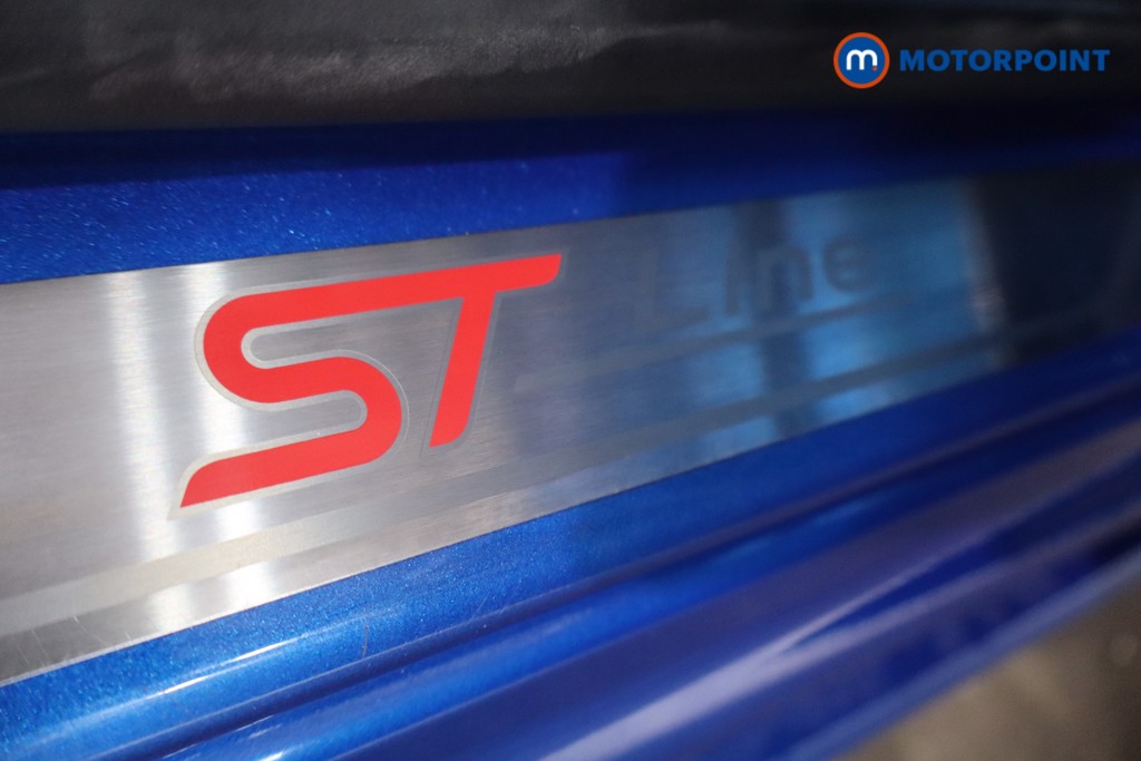 Ford Focus St-Line X Edition Manual Petrol Estate - Stock Number (1626342) - 24th supplementary image