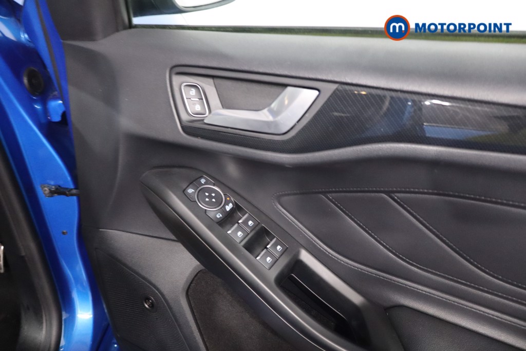 Ford Focus St-Line X Edition Manual Petrol Estate - Stock Number (1626342) - 26th supplementary image