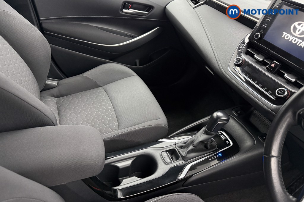 Toyota Corolla Icon Tech Automatic Petrol-Electric Hybrid Estate - Stock Number (1626408) - 11th supplementary image