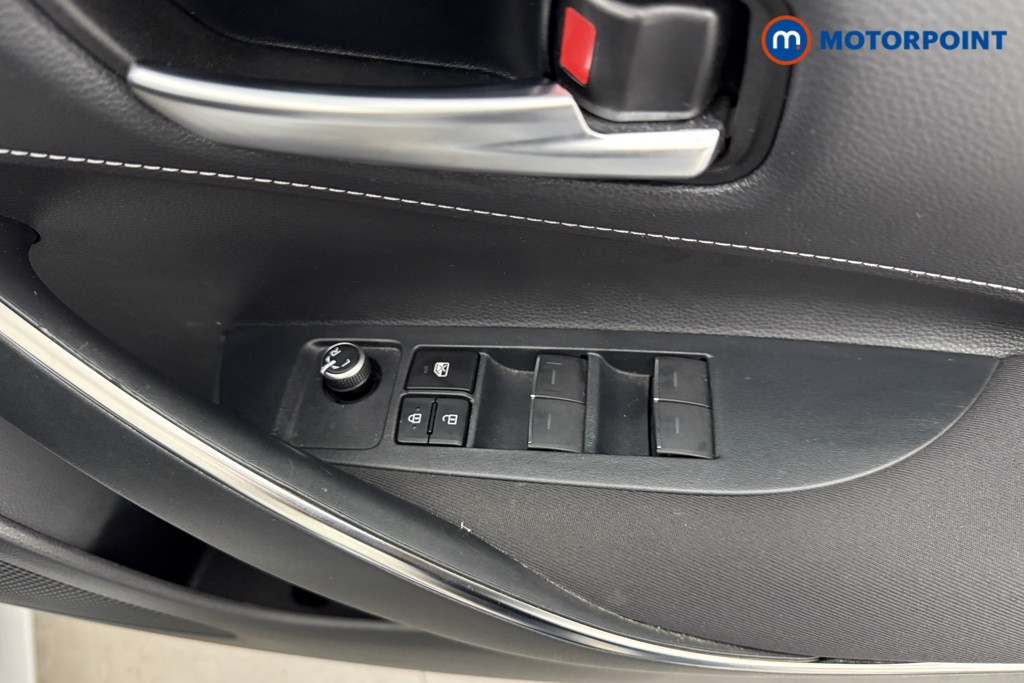 Toyota Corolla Icon Tech Automatic Petrol-Electric Hybrid Estate - Stock Number (1626408) - 14th supplementary image