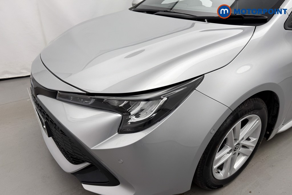 Toyota Corolla Icon Tech Automatic Petrol-Electric Hybrid Estate - Stock Number (1626408) - 22nd supplementary image