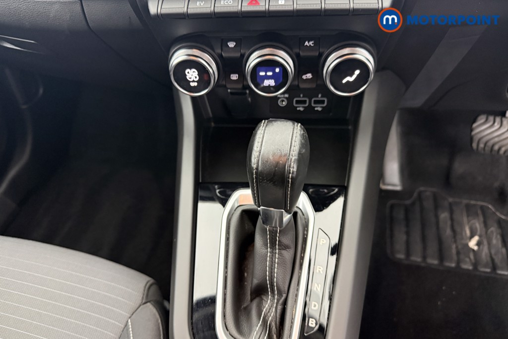 Renault Arkana Iconic Automatic Petrol-Electric Hybrid SUV - Stock Number (1626596) - 3rd supplementary image