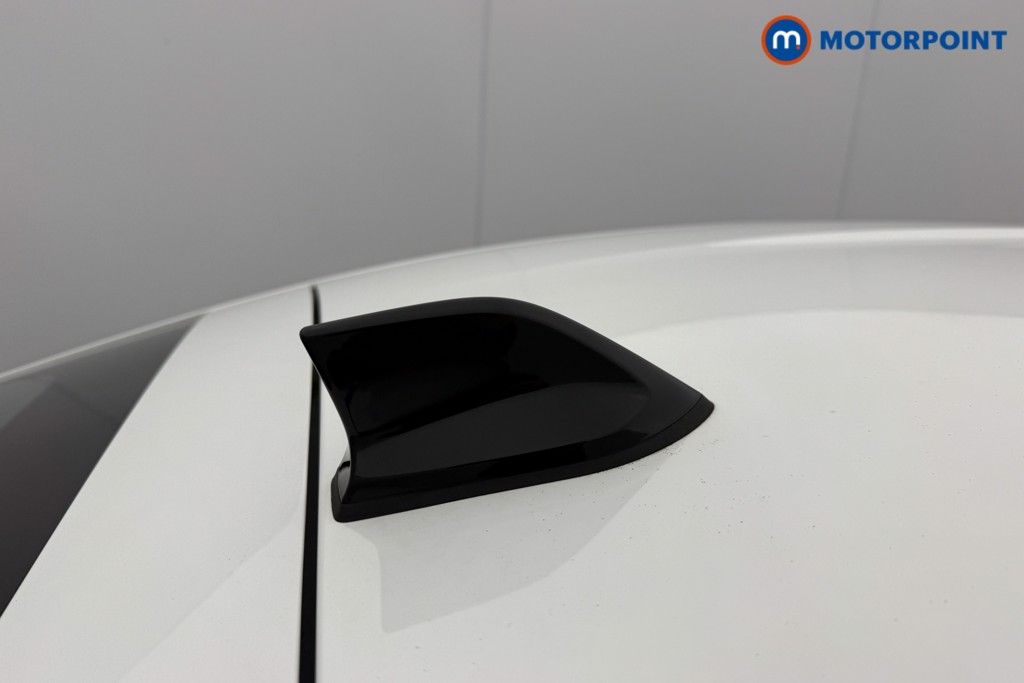 Renault Arkana Iconic Automatic Petrol-Electric Hybrid SUV - Stock Number (1626596) - 13th supplementary image