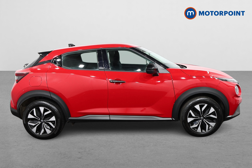 Nissan Juke Acenta Premium Manual Petrol SUV - Stock Number (1626600) - Drivers side