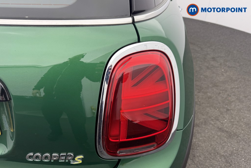 Mini Hatchback Cooper S Level 2 Automatic Electric Hatchback - Stock Number (1626608) - 18th supplementary image