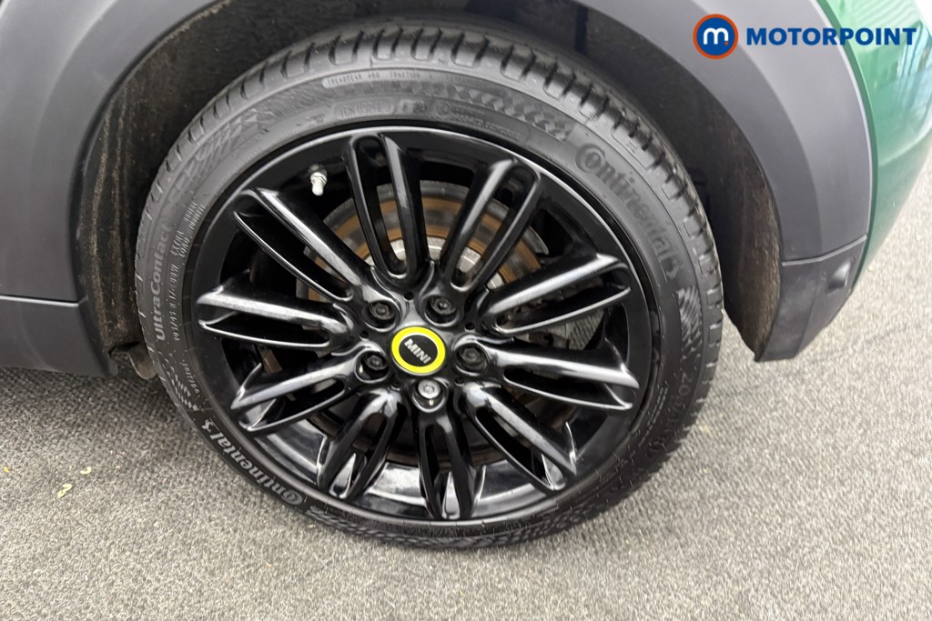 Mini Hatchback Cooper S Level 2 Automatic Electric Hatchback - Stock Number (1626608) - 30th supplementary image