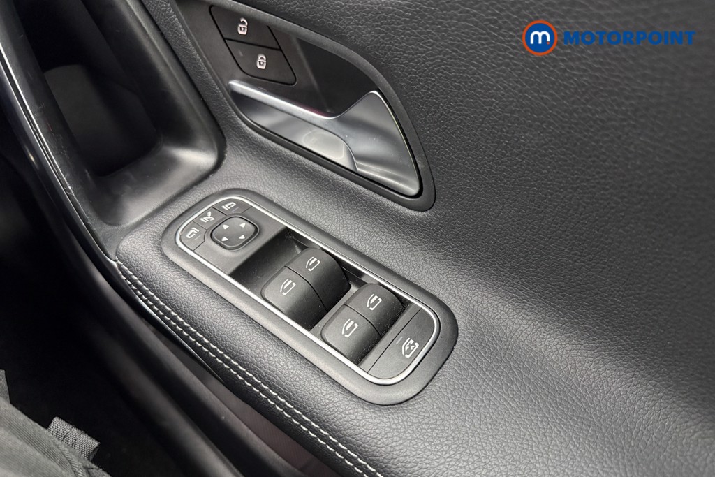 Mercedes-Benz CLA Amg Line Automatic Petrol Estate - Stock Number (1626747) - 17th supplementary image