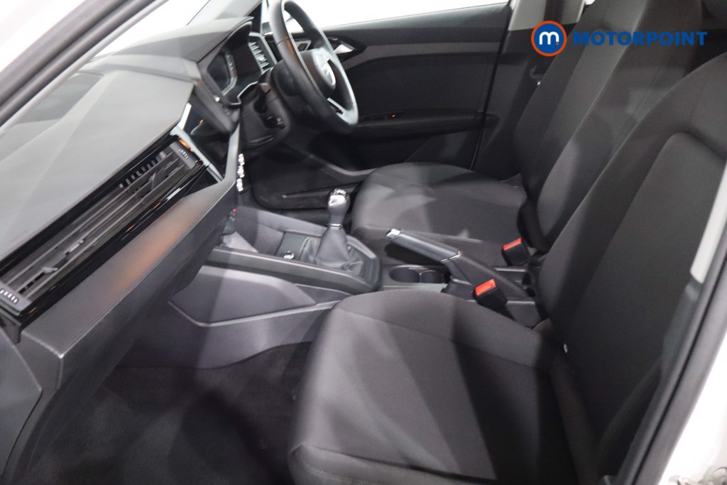 Audi A1 Technik Manual Petrol Hatchback - Stock Number (1627207) - 4th supplementary image