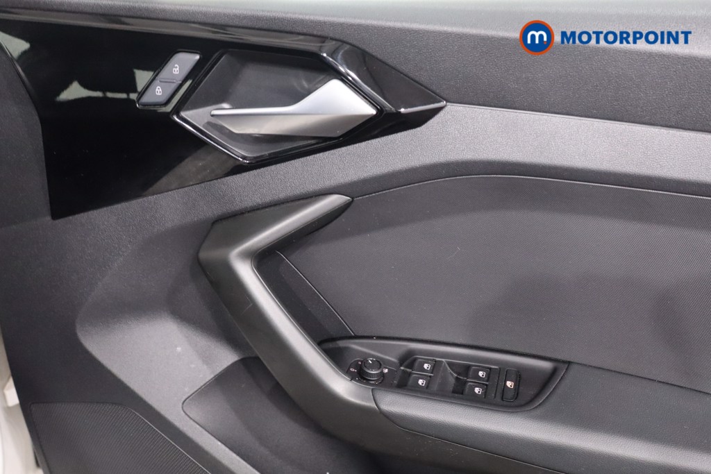 Audi A1 Technik Manual Petrol Hatchback - Stock Number (1627207) - 24th supplementary image