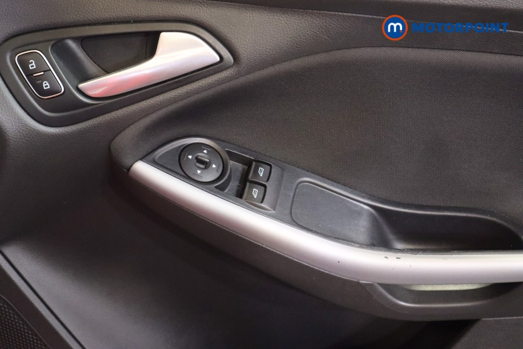 Ford Focus Zetec Edition Manual Petrol Estate - Stock Number (1627244) - 14th supplementary image