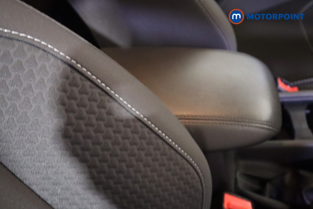 Ford Focus Zetec Edition Manual Petrol Estate - Stock Number (1627244) - 25th supplementary image