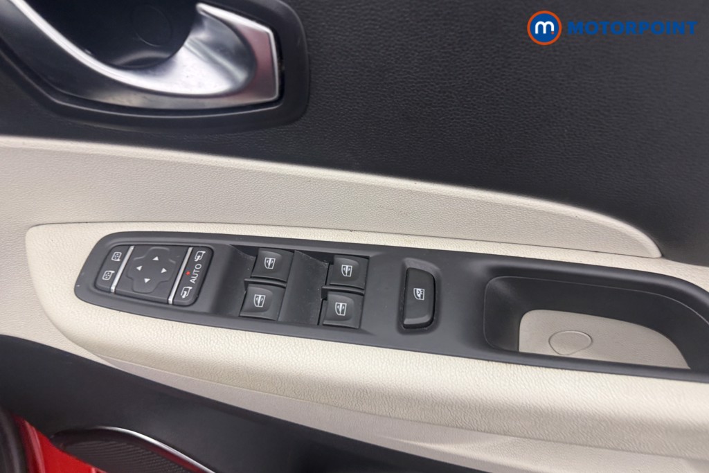 Renault Captur Gt Line Manual Petrol SUV - Stock Number (1627438) - 11th supplementary image